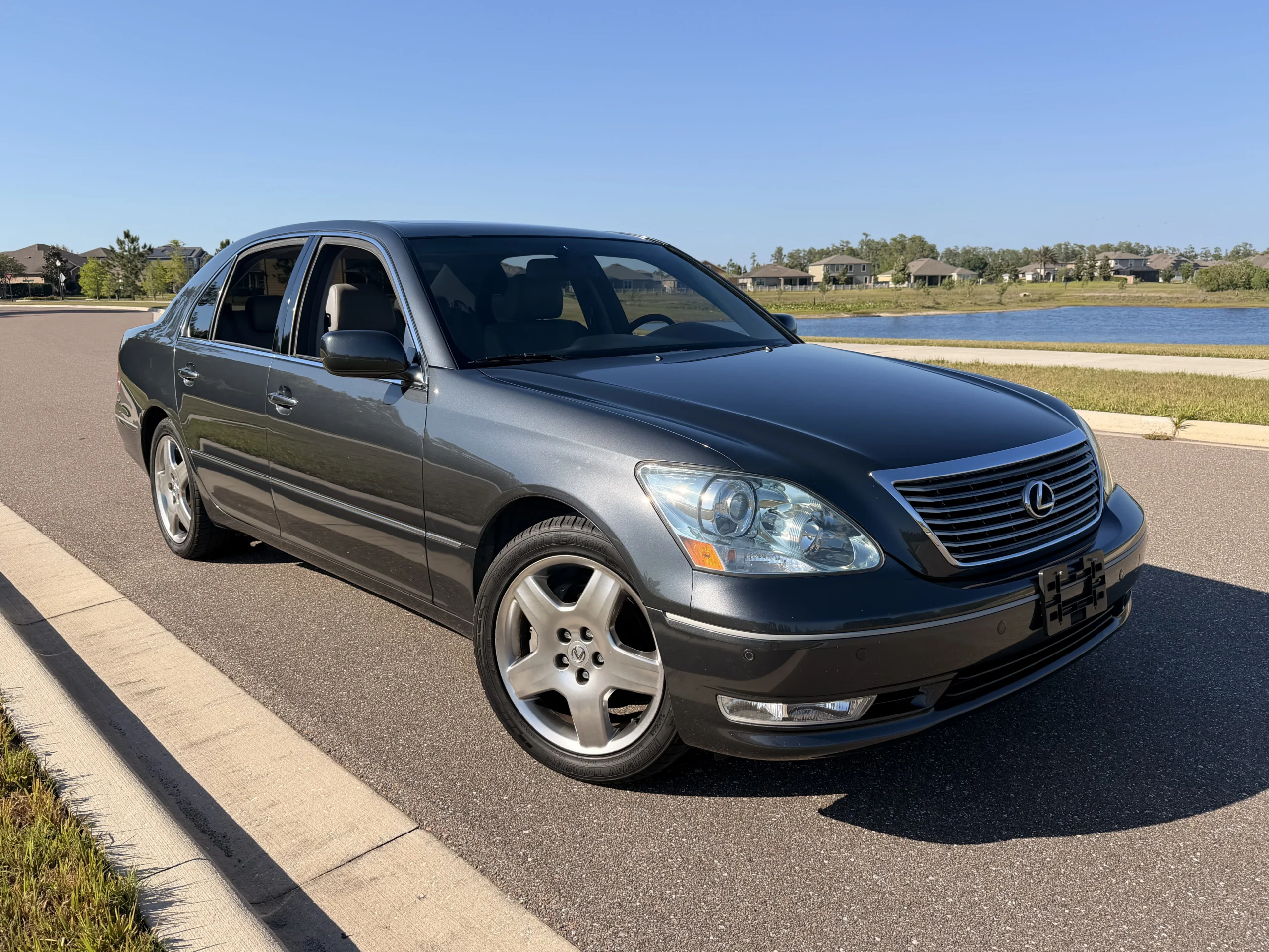 2005 Lexus LS 430