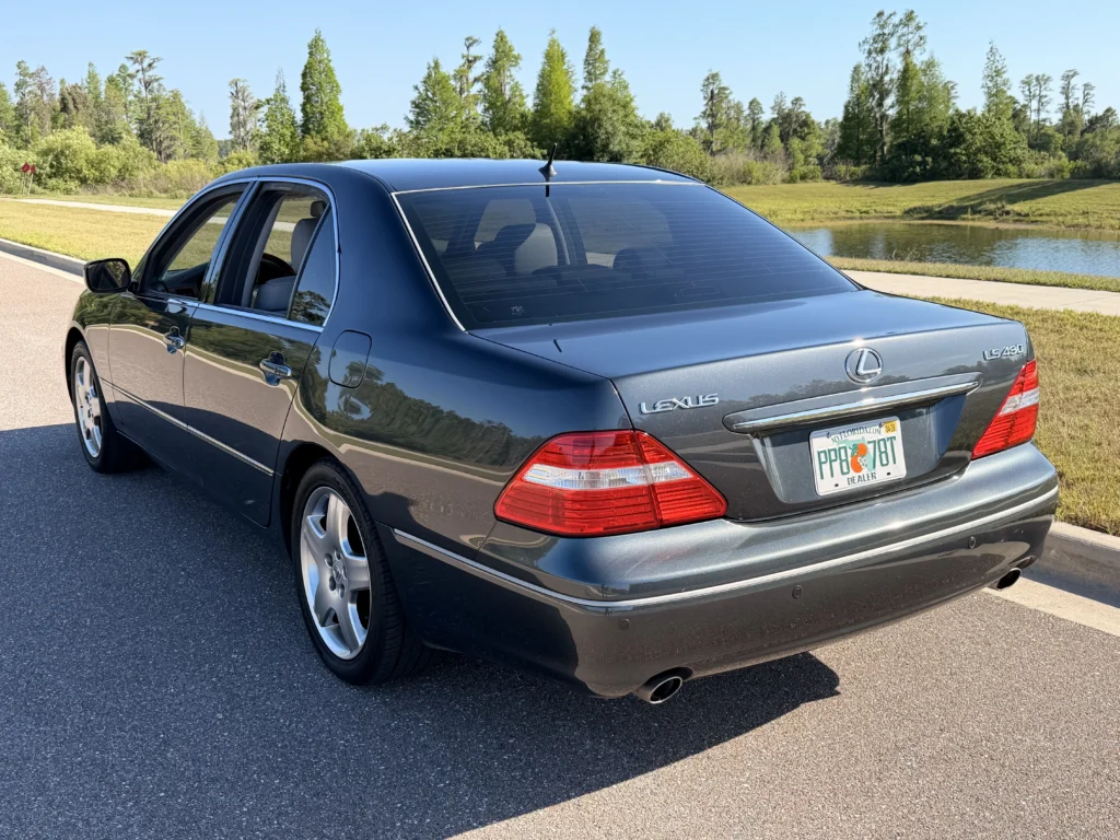 2005 Lexus LS 430