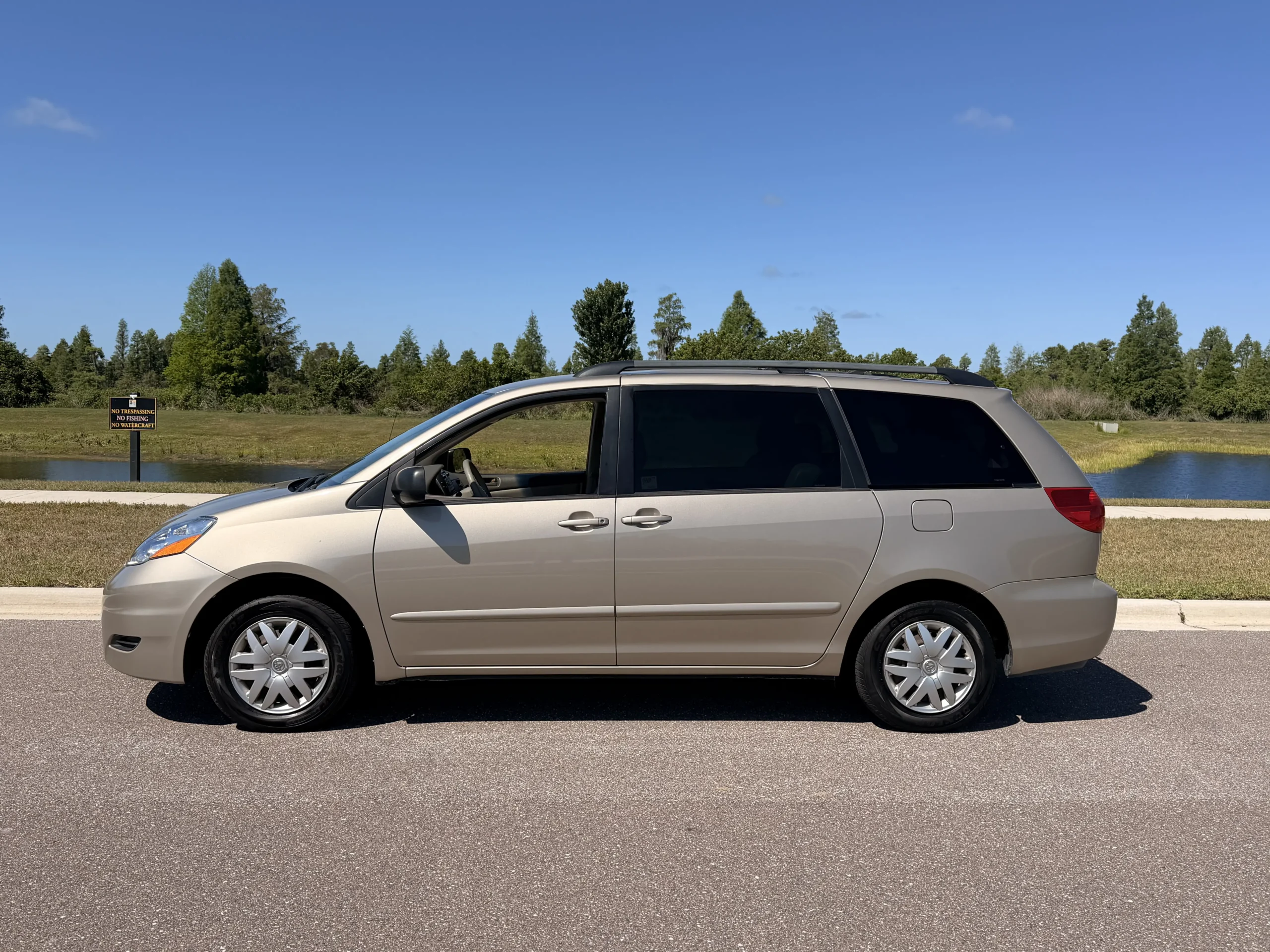 2006 Toyota Sienna LE