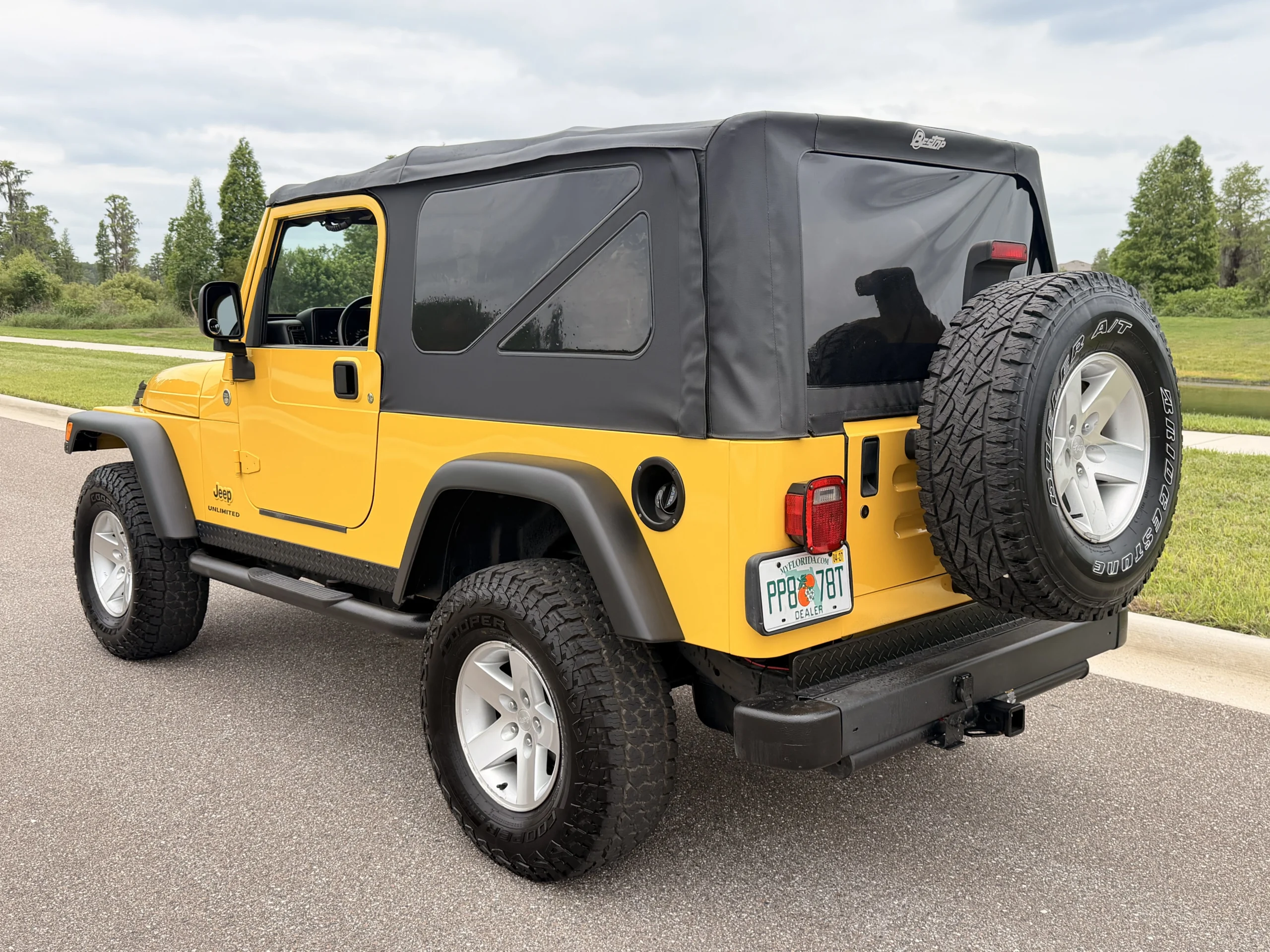 2005 Jeep Wrangler Unlimited LWB 6-speed