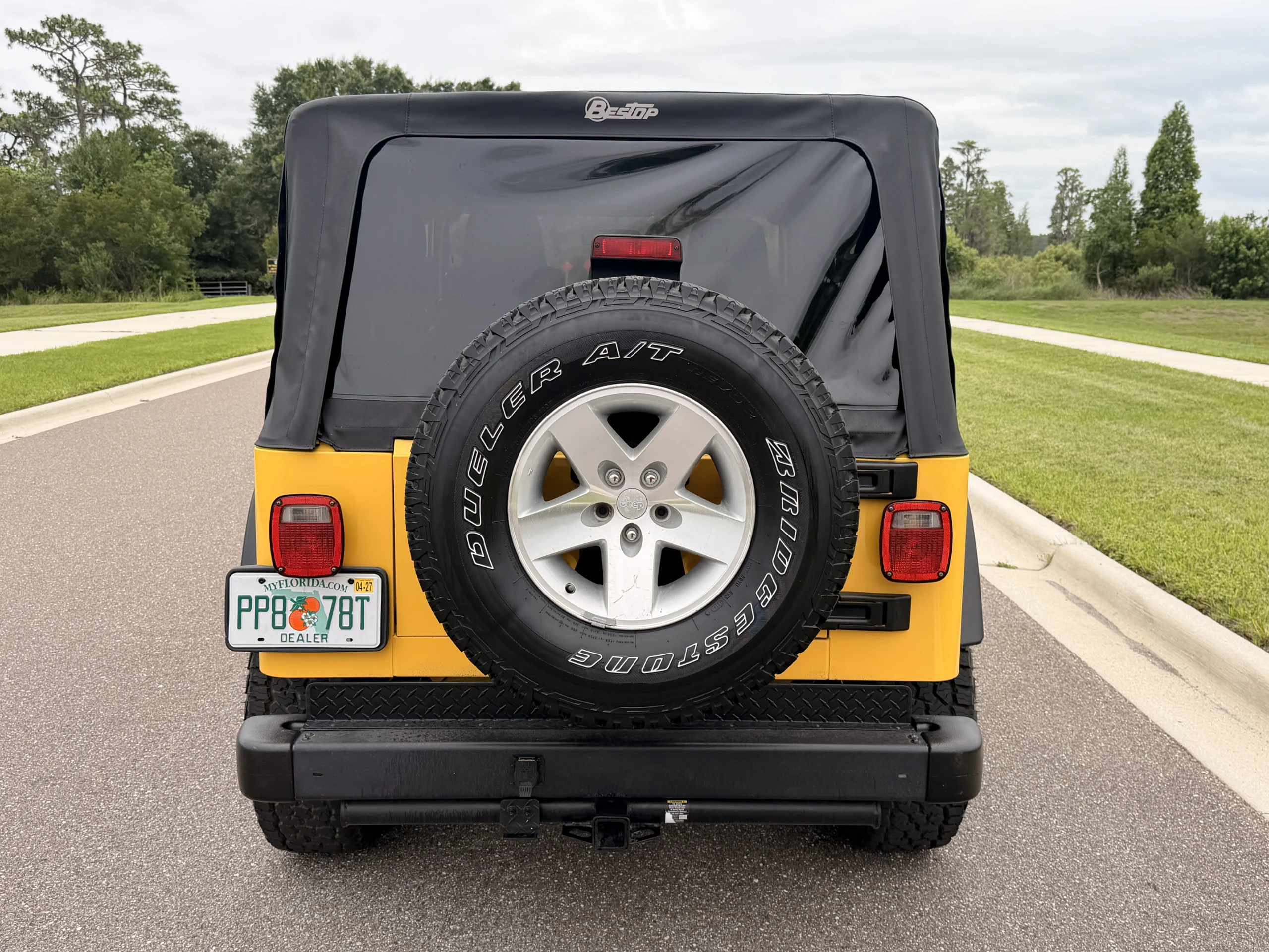 2005 Jeep Wrangler Unlimited LWB 6-speed