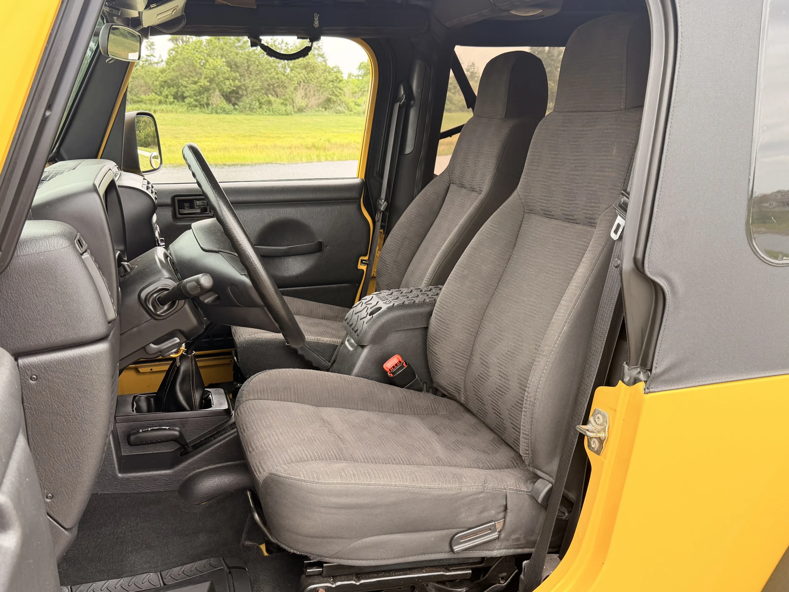 2005 Jeep Wrangler Unlimited LWB 6-speed