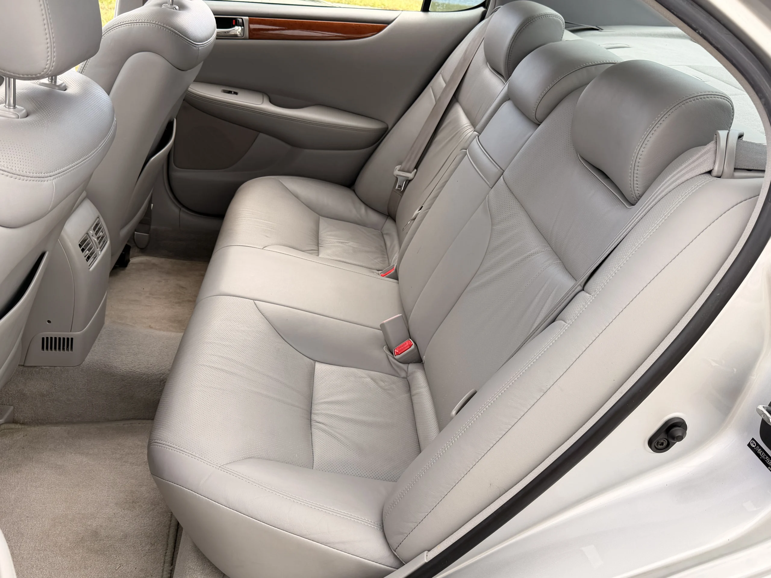 2005 Lexus ES 330