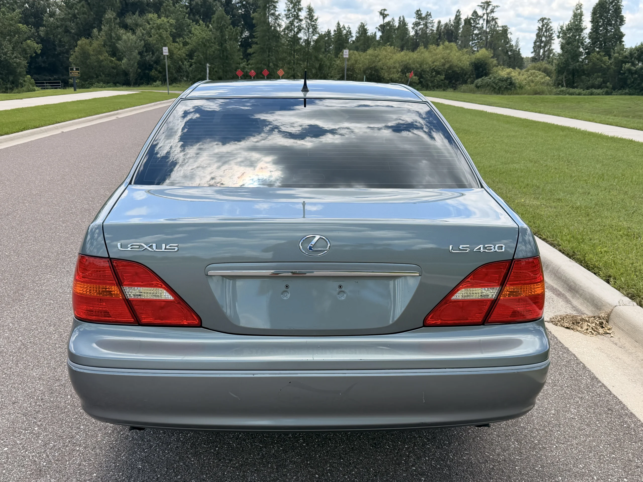 2002 Lexus LS 430