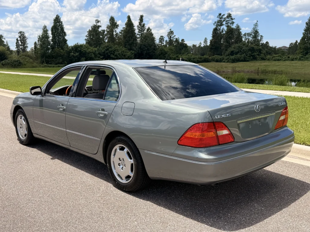 2002 Lexus LS 430