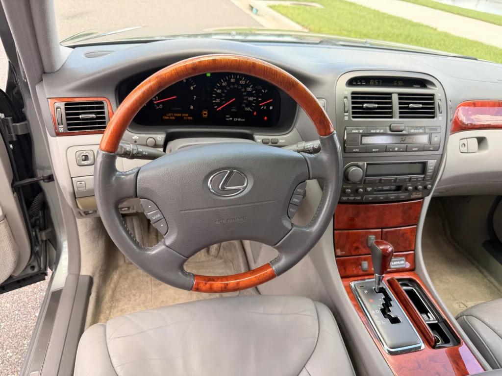2002 Lexus LS 430