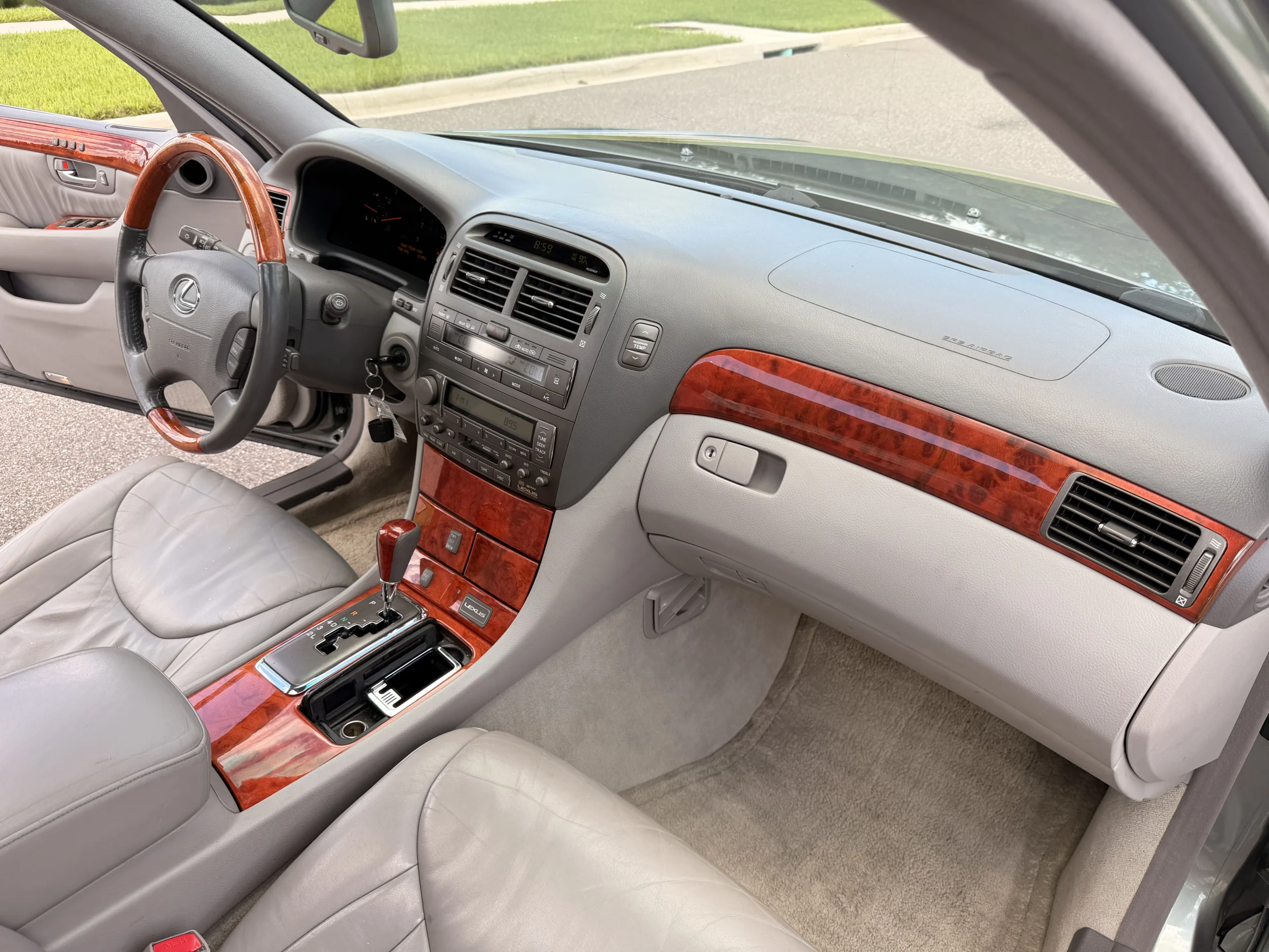 2002 Lexus LS 430