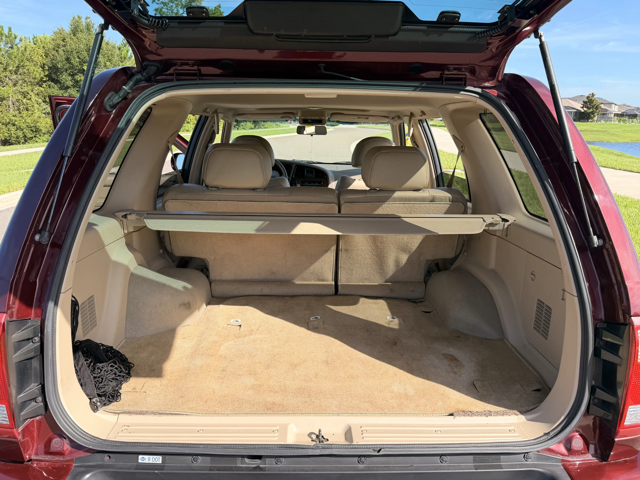 2002 Nissan Pathfinder LE 2WD