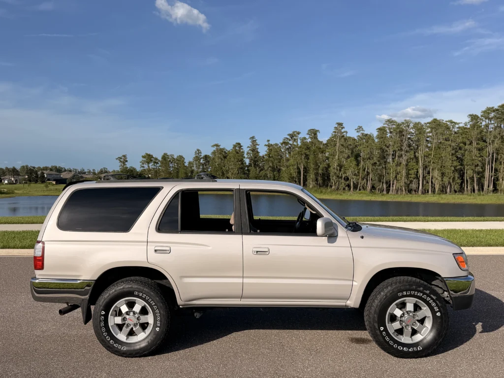 1996 Toyota 4Runner SR5