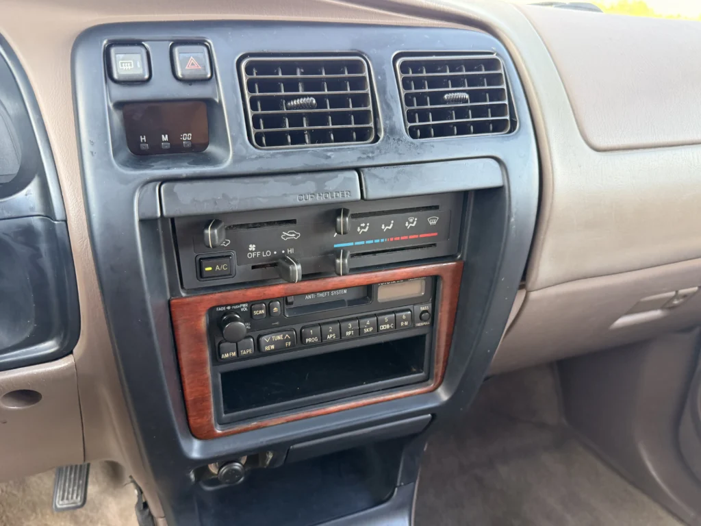 1996 Toyota 4Runner SR5