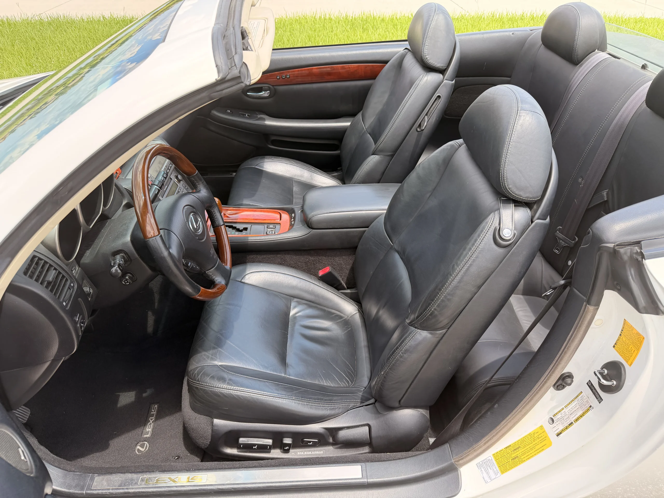 2005 Lexus SC 430