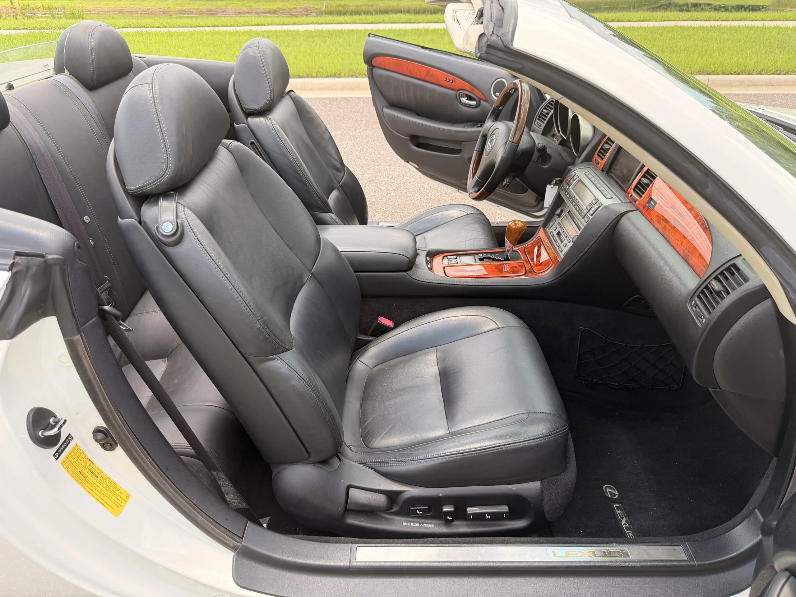 2005 Lexus SC 430