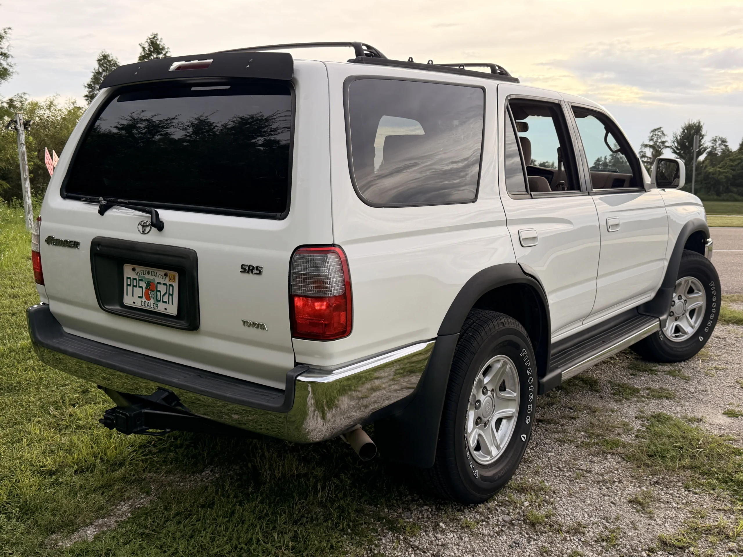 1999 Toyota 4Runner SR5