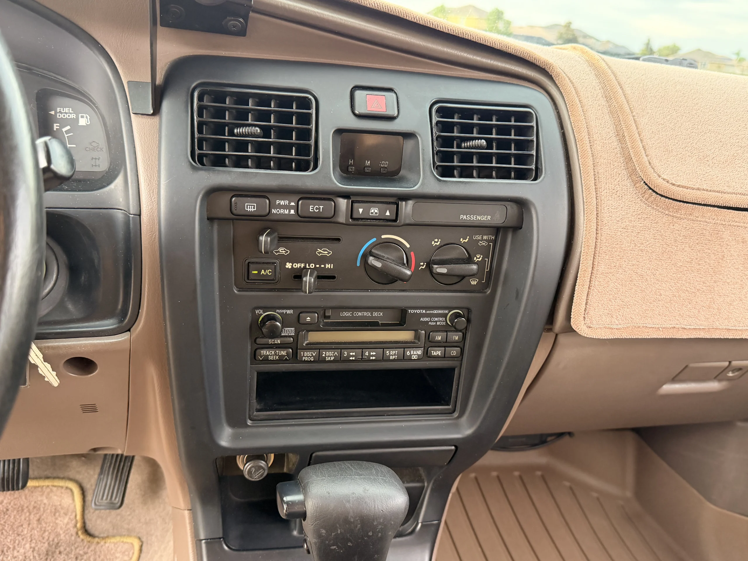1999 Toyota 4Runner SR5