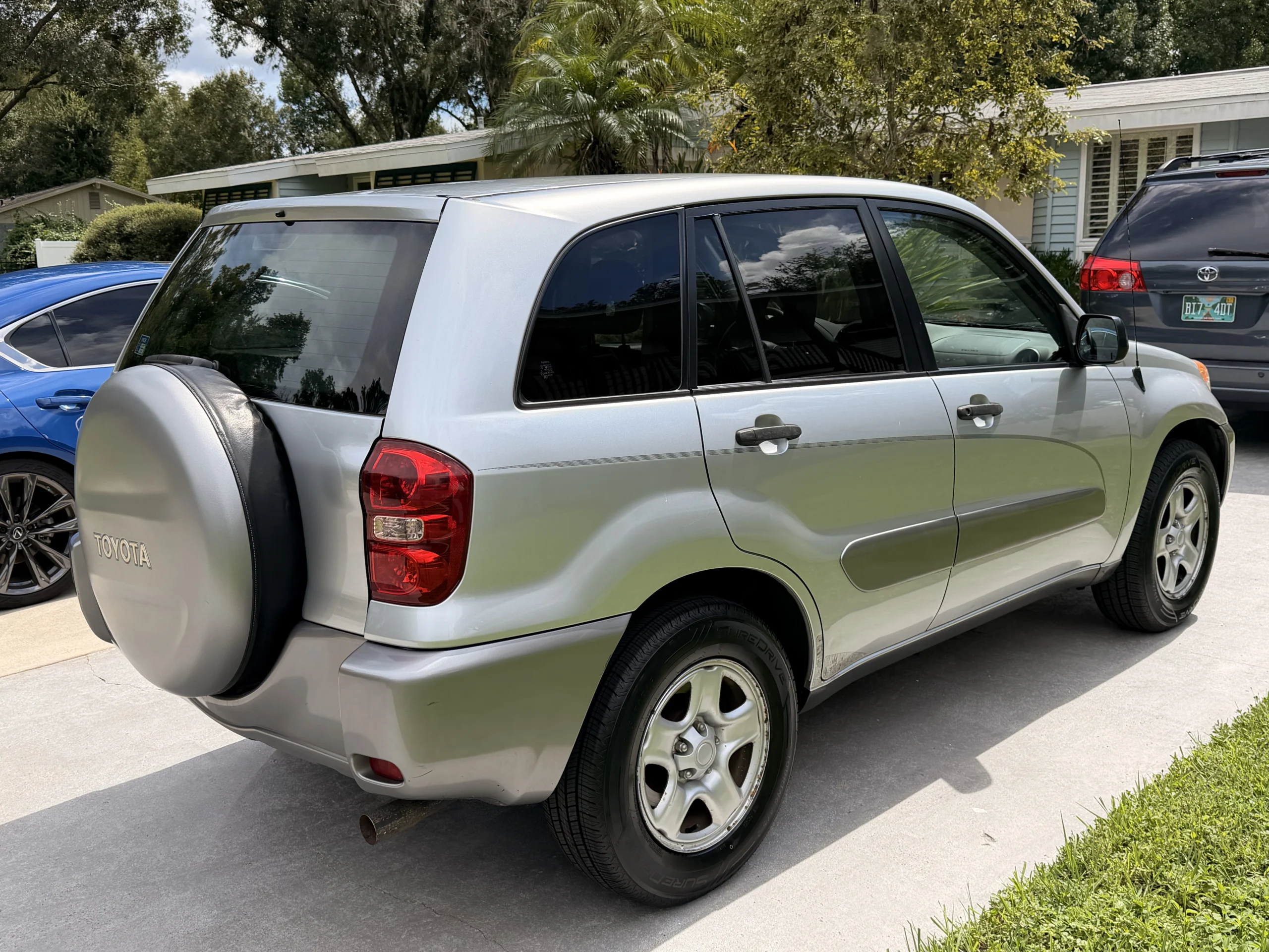 2004 Toyota RAV4